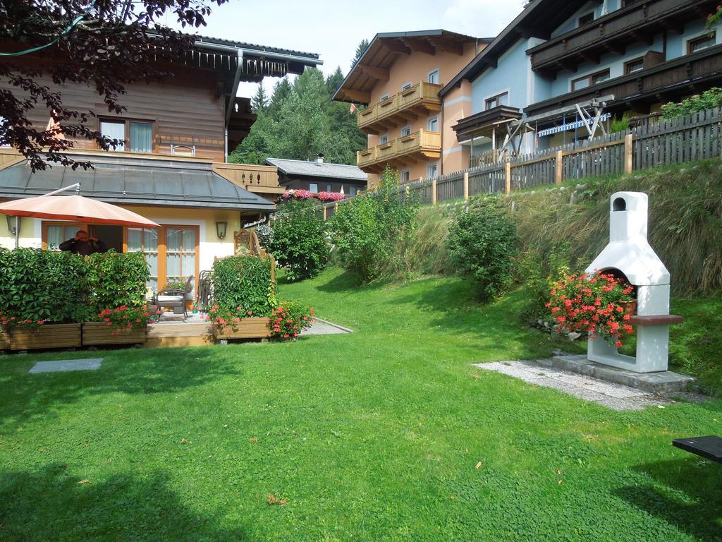 Pension Mozart Wagrain Exterior photo