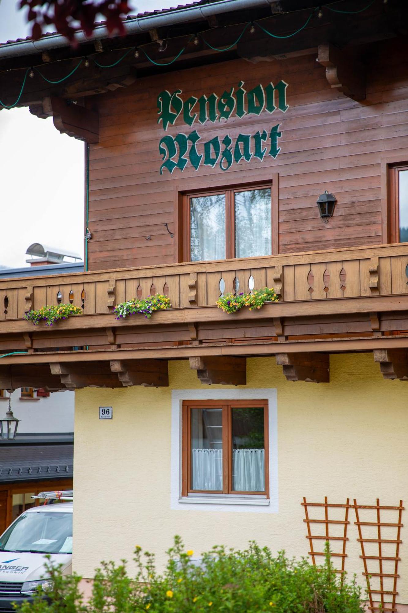 Pension Mozart Wagrain Exterior photo