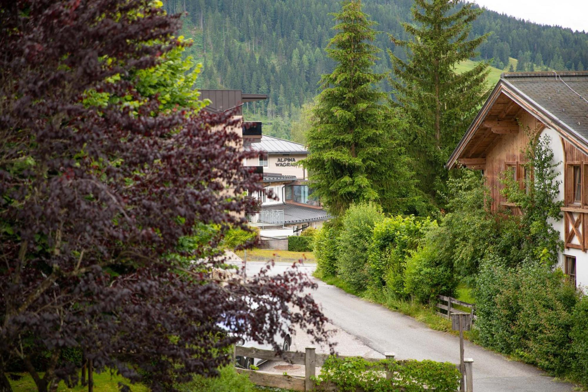 Pension Mozart Wagrain Exterior photo