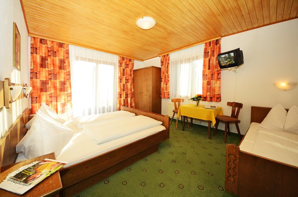 Pension Mozart Wagrain Exterior photo
